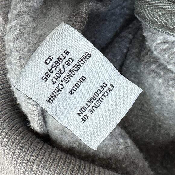 Disney Snow White Seven Dwarfs Hoodie Butter Super Soft Gray Graphic Pullover XL - Picture 8 of 12